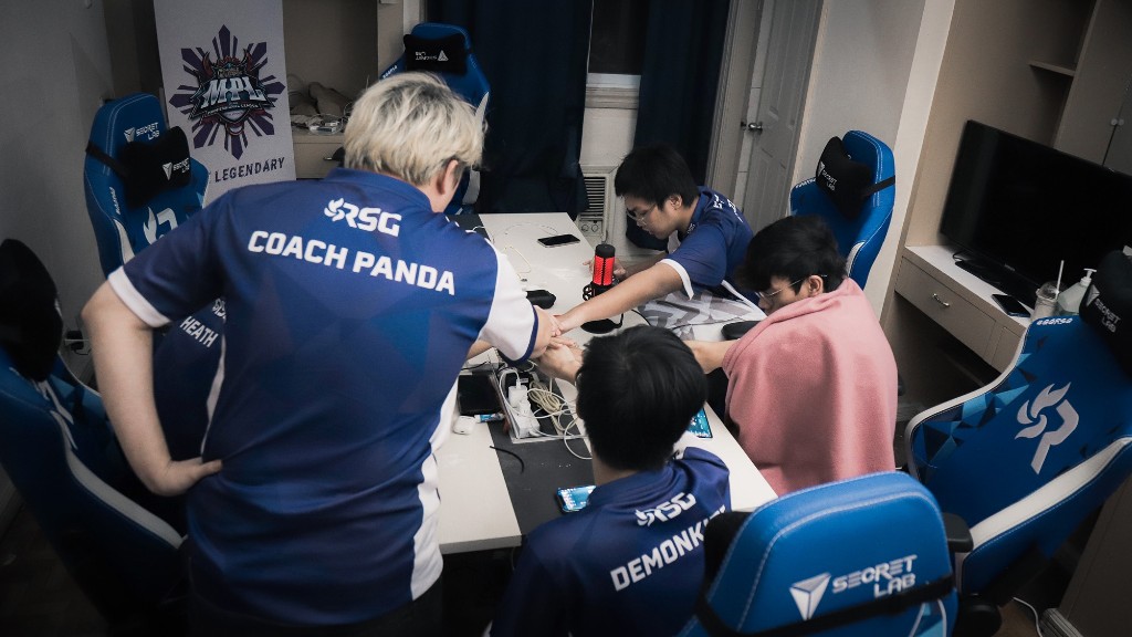 Sipag at dedikasyon ni Aqua nasuklian ng matamis na kampeonato sa MPL PH Season 9 MLBB RSGPH CoachPanda RSGPHTeamHuddle
