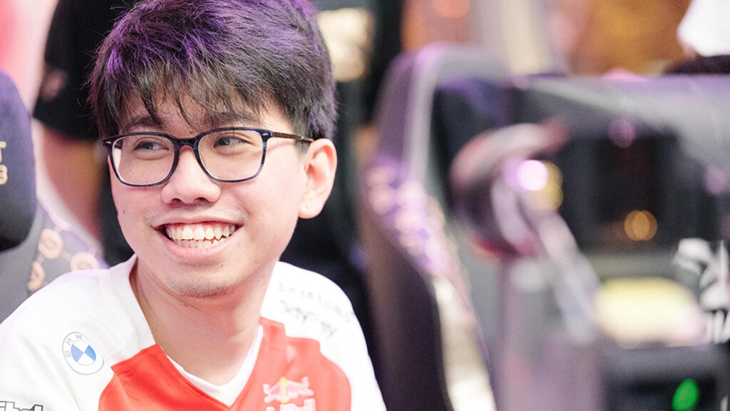 Eksklusibo: T1 Topson nagbahagi patungkol sa relasyon niya kay Kuku at kumpyansa sa pagbabalik pro scene Dota2 Kuku T1 TI10 Main Stage Playoffs