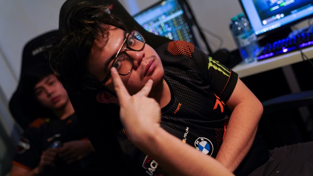 TI10 Group Stage: Riki ni Raven umarangkada kontra Secret, Fnatic sinelyo ang playoff spot