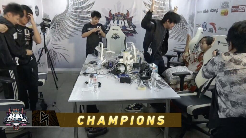 MPL PH Season 8 Grand Finals Live Scores: ONIC Philippines vs Blacklist International