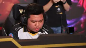 Alberttt, maglalaro nga ba bilang gold laner ng RRQ Hoshi sa MPL ID Season 10?
