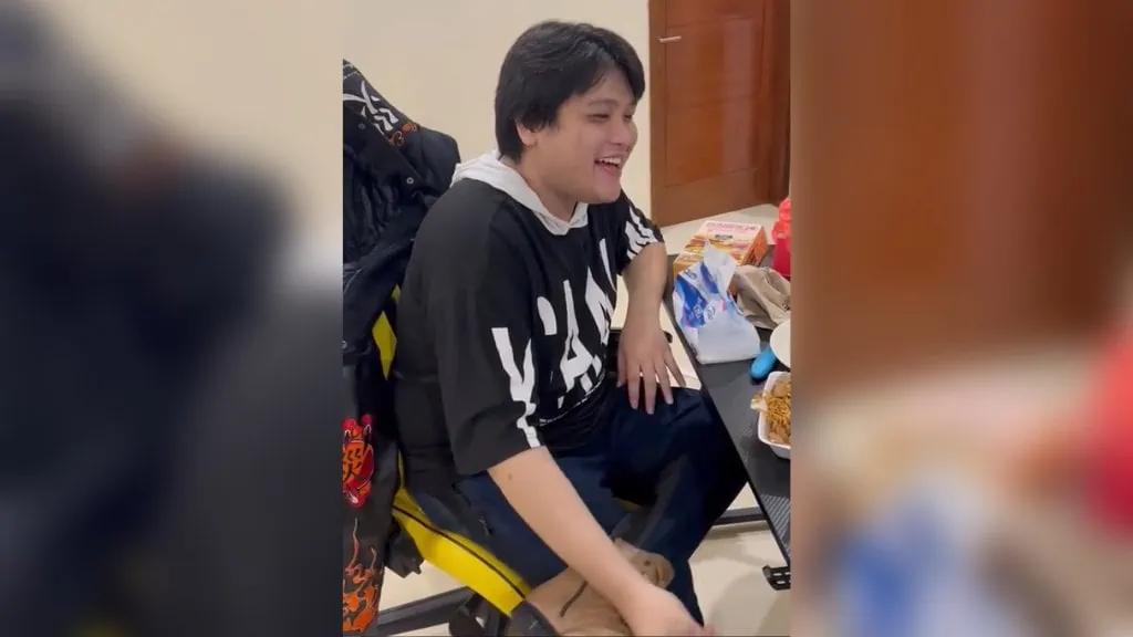 Panoorin ang nakakamanghang pagkanta ni Aura High ng isang OPM song High ng Aura Fire