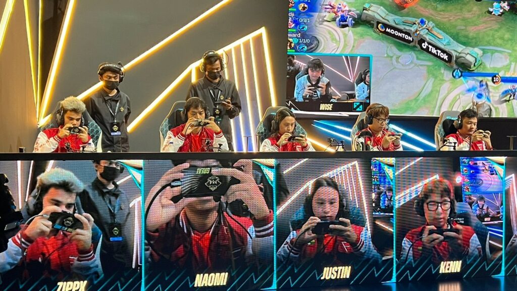 Falcon ZIPPX best gold laner sa M4? ONE Esports Philippines