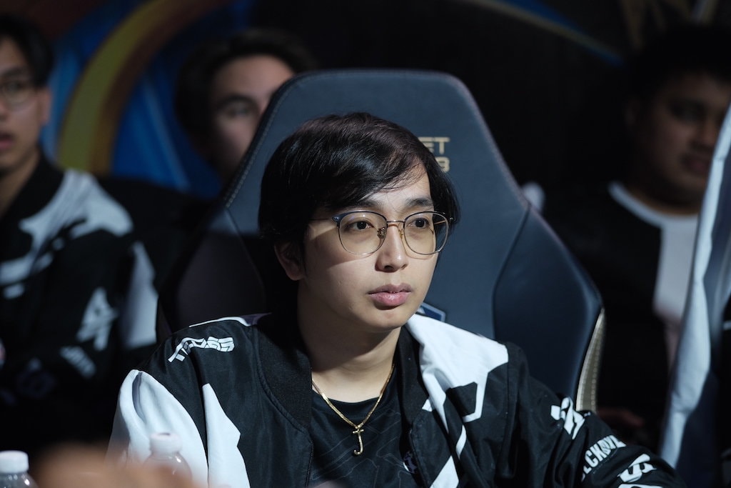 Para Kay Ohmyv33nus May Mas Mahalaga Silang Dapat Mapatunayan Kaysa